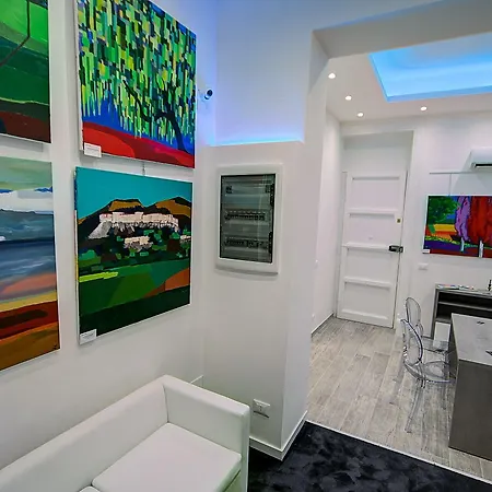 Konukevi Gallery 4*