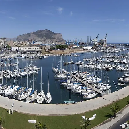 Gallery ゲストハウス パレルモ