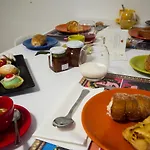 בית הארחה Gallery
