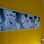 Gallery בית הארחה 4*